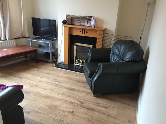 4 bedroom house share to rent - Photo 1