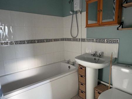 1 bedroom maisonette to rent - Photo 4