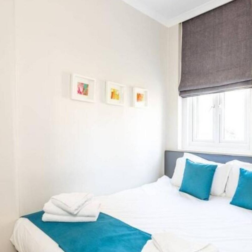 1 bedroom flat to rent - Photo 1