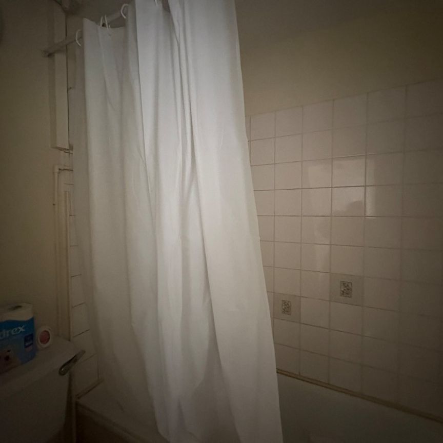 Castlegate, Newark, Notts, NG24 - Photo 1