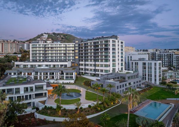 APARTAMENTO T3 | VISTA MAR | ESTRADA MONUMENTAL
