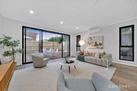 Brand New Stylish Residence In Quiet Location - Photo 2