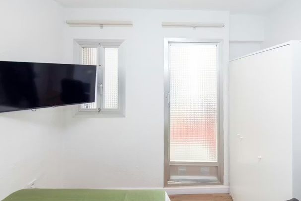 Carrer de Vidal de Blanes, Valencia, Valencian Community 46024 - Photo 1