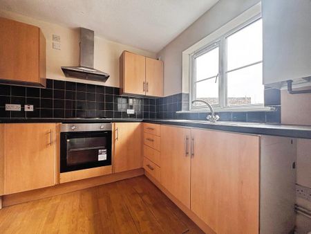 1 bedroom flat to rent - Photo 2