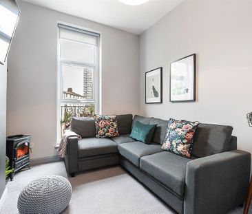 1 bedroom flat to rent - Photo 3