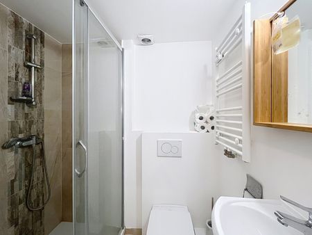 Gemeubileerde, lichtrijke studio op 5 minuten van Flagey - Photo 5