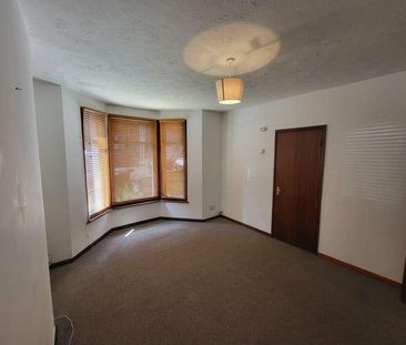 Russell Street, Luton, LU1 - Photo 2