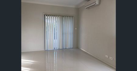 2 Bedroom Flat - Photo 2