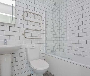 Ferndown, Dorset, BH22 - Photo 6