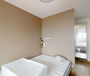 SAULES Roommate 5 Bedrooms at Toulouse - Photo 1