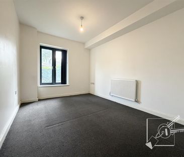 Burch Road, Northfleet - Photo 6