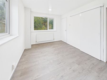 Roundhill Way, Loughborough, LE11 4WB - Photo 5