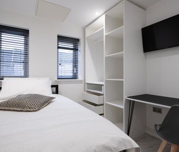 6 bedroom house of multiple occupation to rent - Photo 5