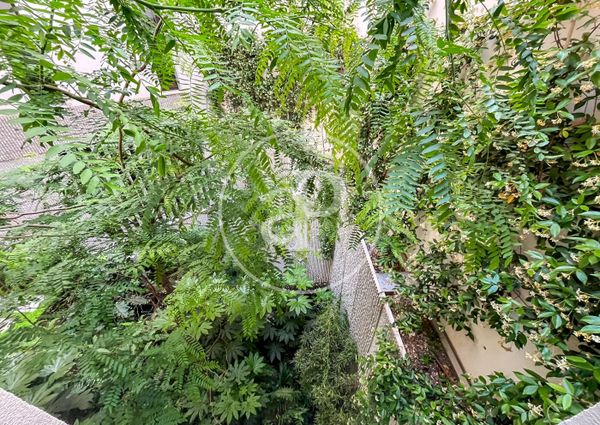 Apartment for Rent on Paseo Mallorca