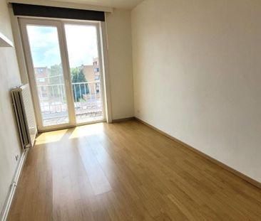 Appartement te huur in Sint-Andries voor € 695 met 2 slaapkamers - Photo 4
