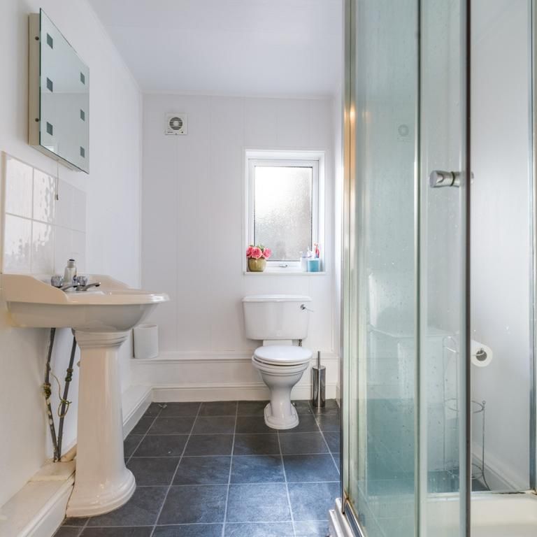 3 bedroom apartment to rent - Photo 1