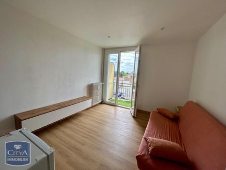 Location Appartement 1 pièce 17m² AGEN 47000 - Photo 4