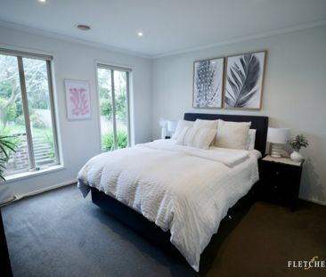 Beautifully Presented Three-bedroom Home - Photo 1