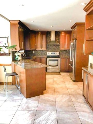 For Lease - 1332 Eddie Shain Drive, Oakville, Ontario - Photo 3