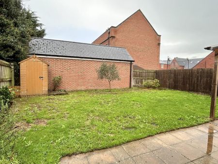 3 bedroom semi-detached house to rent - Photo 3