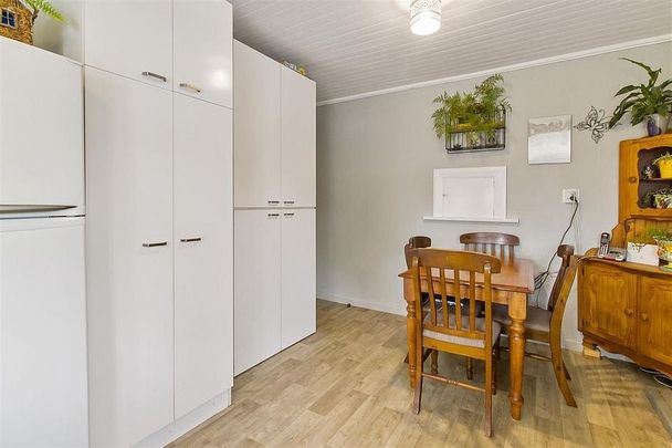 Cozy home in Waimate - Photo 1