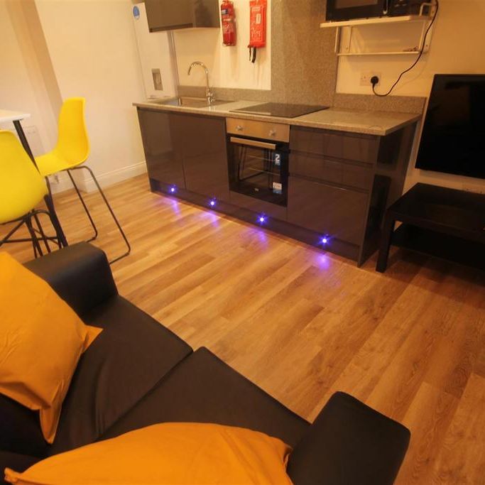 1 bedroom apartment to rent - Photo 1