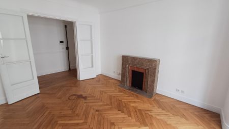 location Appartement T2 DE 51.1m² À PARIS - Photo 2