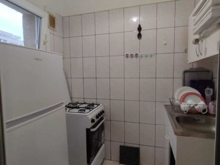 Piata sudului confort2 etaj 4 obregia - Photo 3