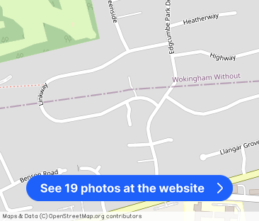 Linkway, Crowthorne, Berkshire, RG45 6ET - Photo 1