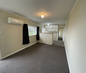 Cozy 1-Bedroom Flat in Melrose - Photo 1