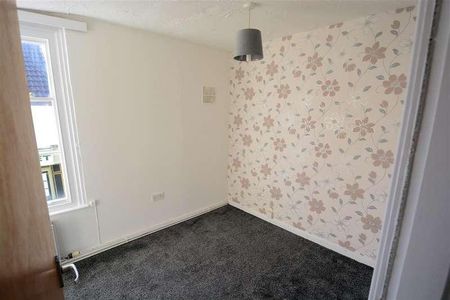 New Street, Selby, YO8 - Photo 2