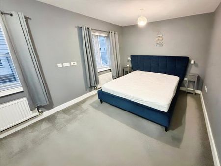 3 bedroom terraced house to rent - Photo 3