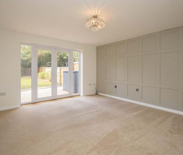 4 bedroom townhouse to rent - Photo 1