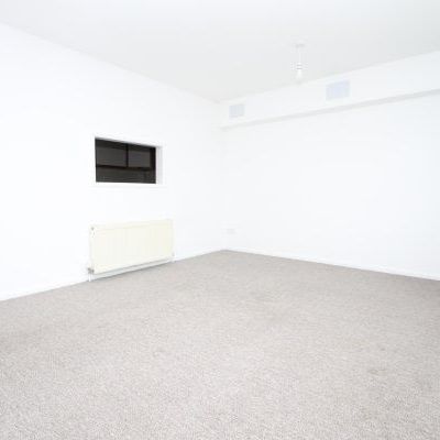 Chichester 1 bedroom flat to rent - Photo 1
