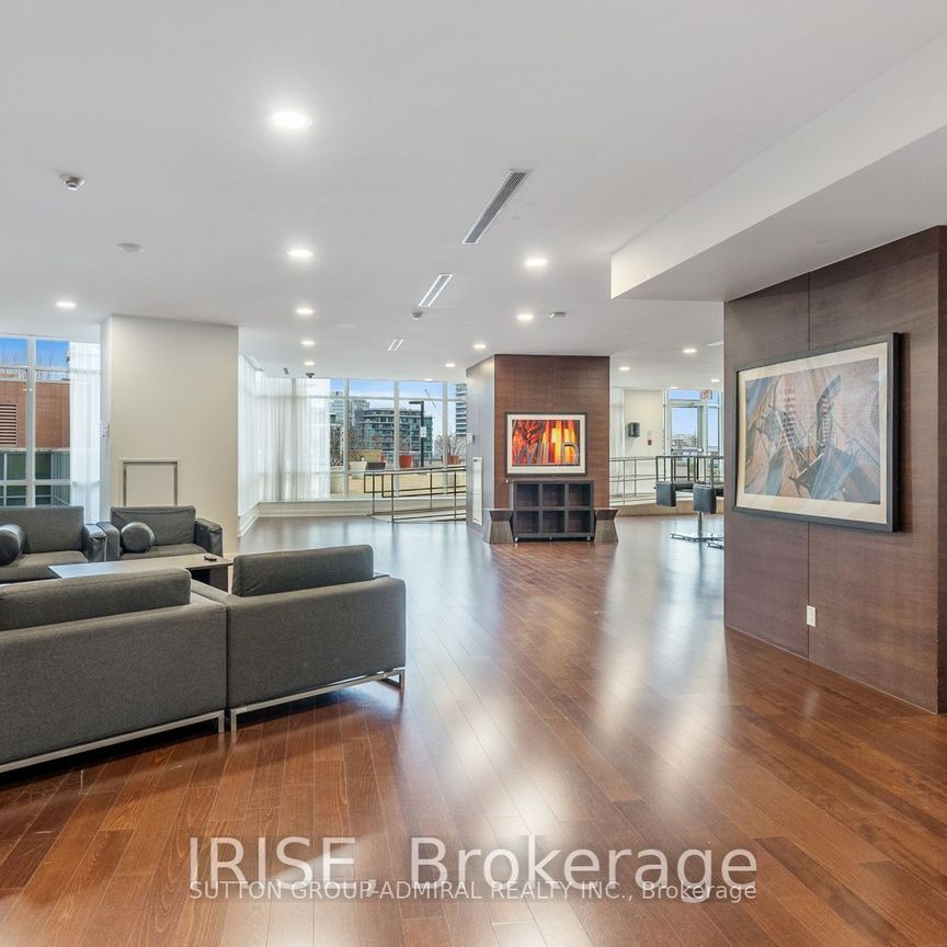 Vu Condos and Lofts , #624 - Photo 1