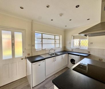 2 bedroom detached bungalow to rent - Photo 1