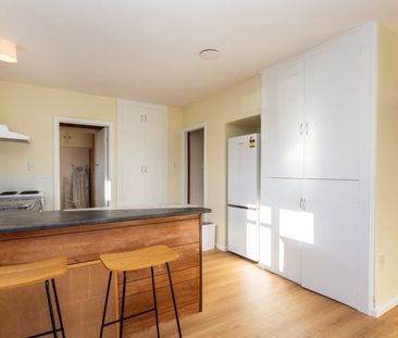 3-bedroom home - Photo 5