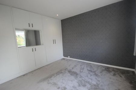 2 bedroom maisonette to rent - Photo 4