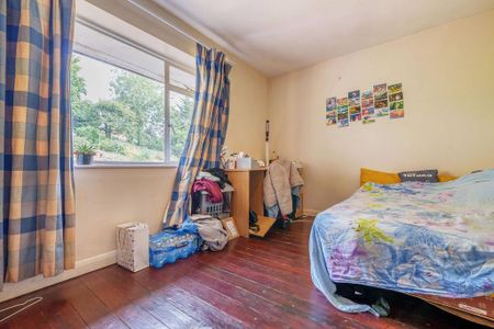 5 bedroom end of terrace house to rent - Photo 5