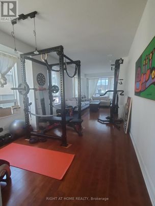 For Lease - 102 Bloor Street Unit# 809, Toronto, Ontario - Photo 1