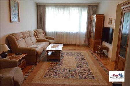 Apartament 3 Camere de Inchiriat Zona Aleea Carpati - Photo 2