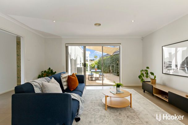 16 Bettie Mcnee Street, Watson ACT, Belconnen - Photo 1