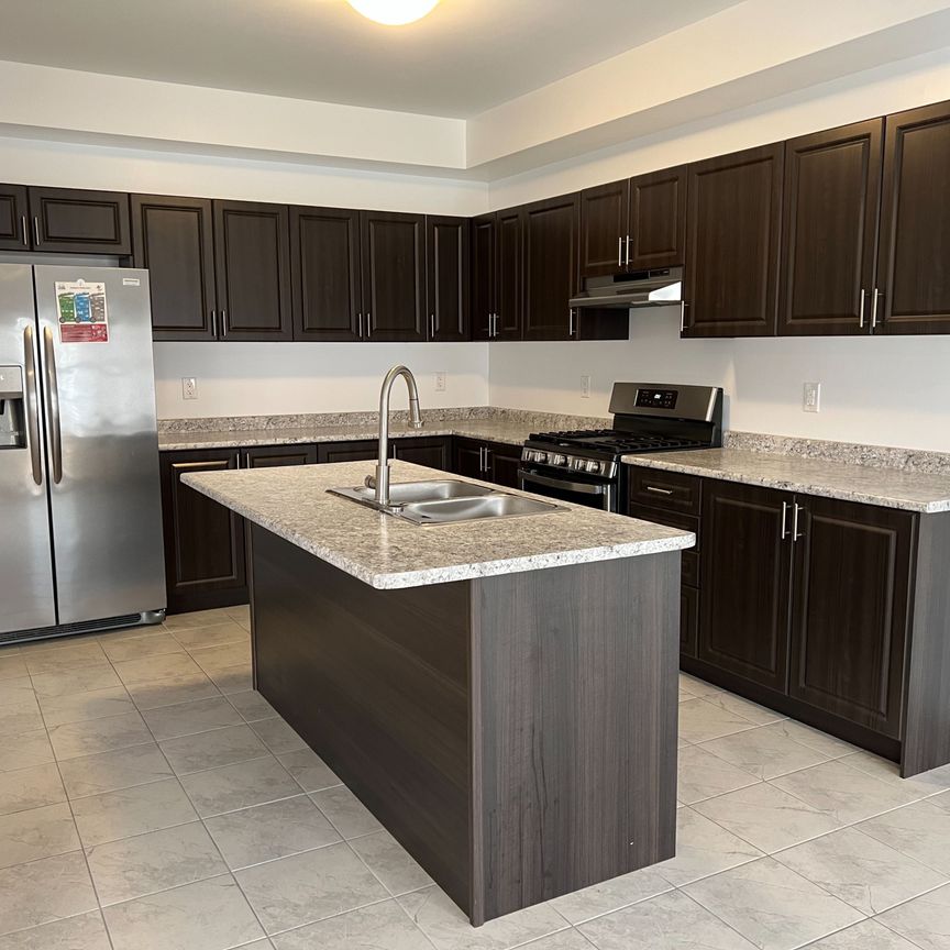 For Lease - 178 Seeley Avenue, Southgate, Ontario - Photo 1