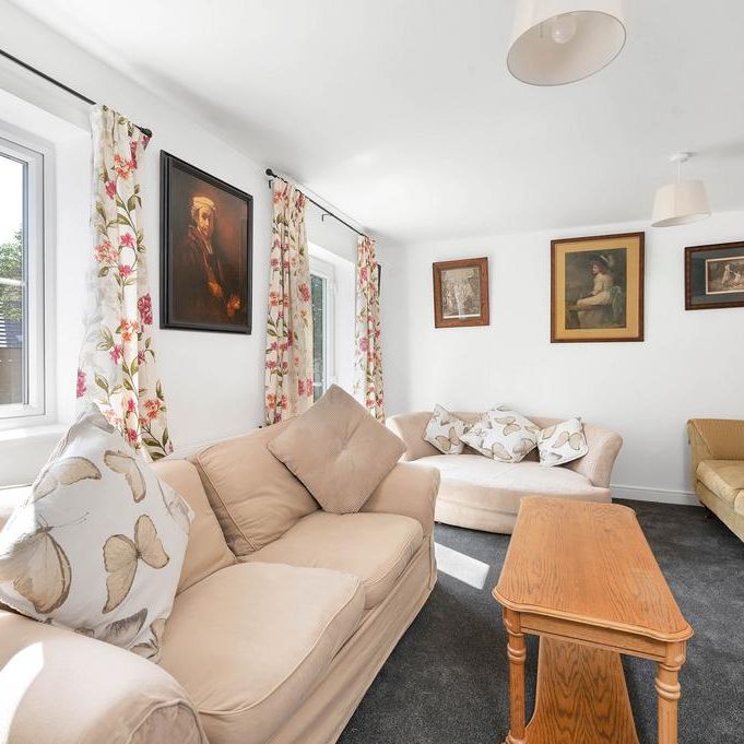 4 bedroom townhouse to rent - Photo 1