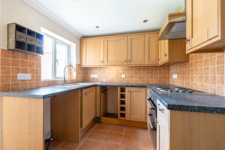 2 bedroom house to rent Church Lane, Wroxham, Norwich, NR12 - Photo 4