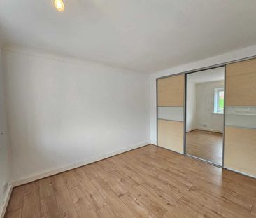 Allan Grove, Romsey - Photo 2