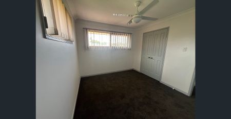 Pool, Tennis Court, BBQ area all in 3 Bedroom Gated Townhouse - Photo 2