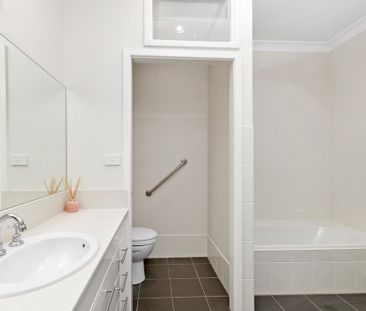 3/64-66 Connemarra Street, Bexley NSW 2207 - Villa For Rent | Domain - Photo 6