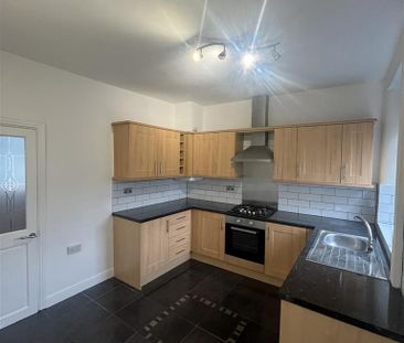 2 bedroom terraced house to rent - Photo 5