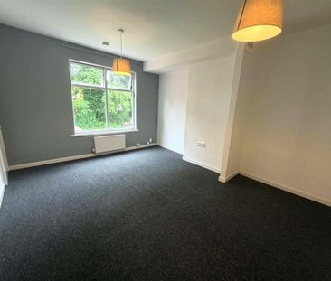 Studio to rent - Photo 6